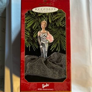 Barbie 1999 40th anniversary hallmark ornament